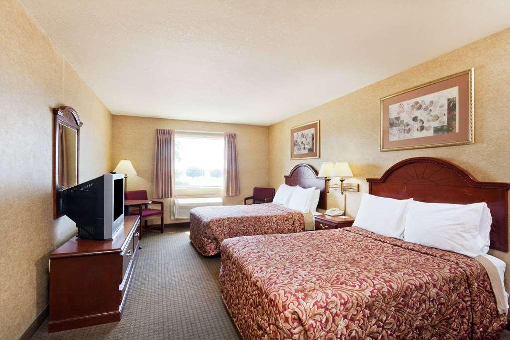 Days Inn & Suites By Wyndham Wynne Съоръжения снимка
